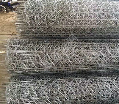加筋石籠網